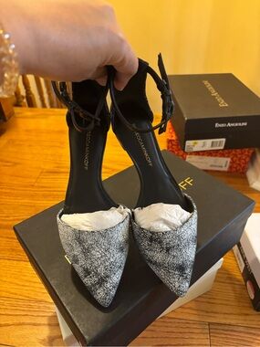 Rebecca Minkoff Black & White Cracked-Texture D'Orsay Heel